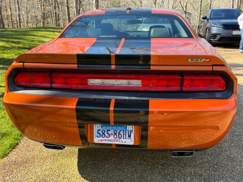 Used 2011 Dodge Challenger SRT8 w/ SRT Option Group II RWD image 17