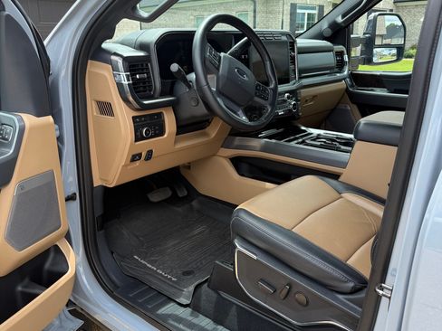 Used 2024 Ford F350 Lariat w/ Chrome Package AWD/4WD image 20