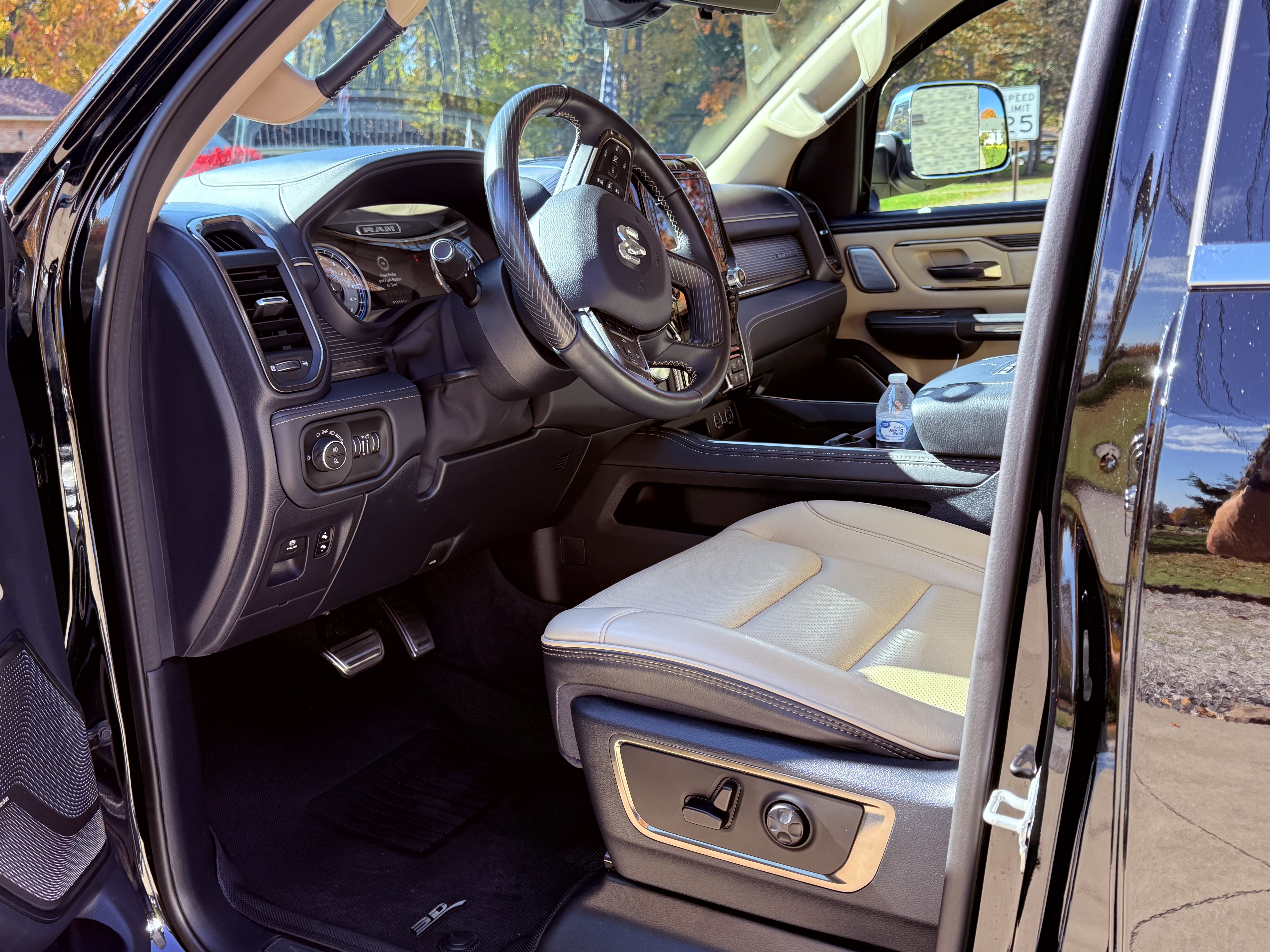 Used 2021 RAM 1500 Limited AWD/4WD image 21