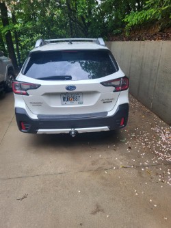 Used 2020 Subaru Outback Touring w/ Popular Package #2 AWD/4WD image 4