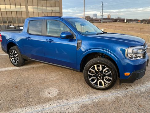 Used 2023 Ford Maverick Lariat w/ Lariat Luxury Package image 4