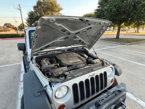 Used 2012 Jeep Wrangler Sport AWD/4WD image 24