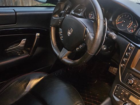 Used 2013 Maserati GranTurismo MC image 13