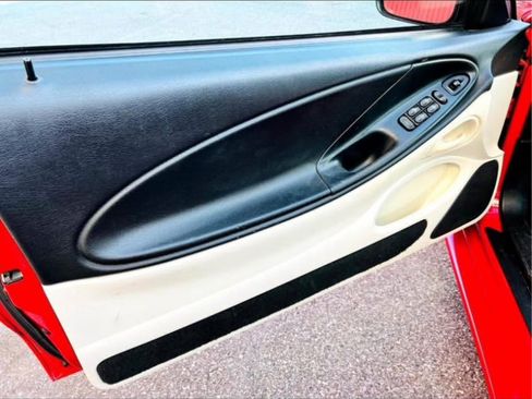 Used 1996 Ford Mustang GT image 10