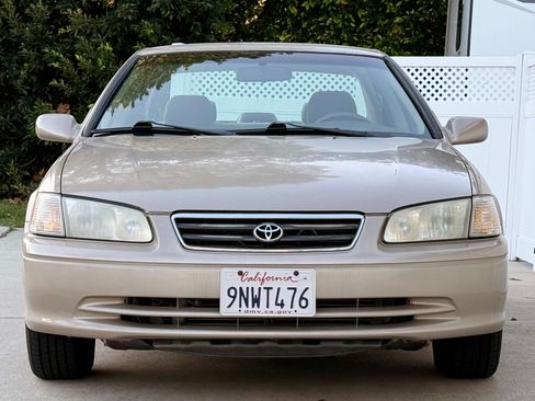 Used 2001 Toyota Camry LE image 5