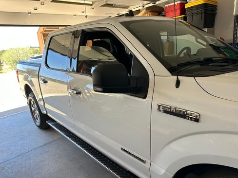 Used 2019 Ford F150 XLT w/ Equipment Group 302A Luxury AWD/4WD image 25