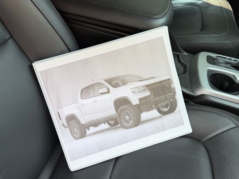 Used 2022 Chevrolet Colorado ZR2 AWD/4WD image 15