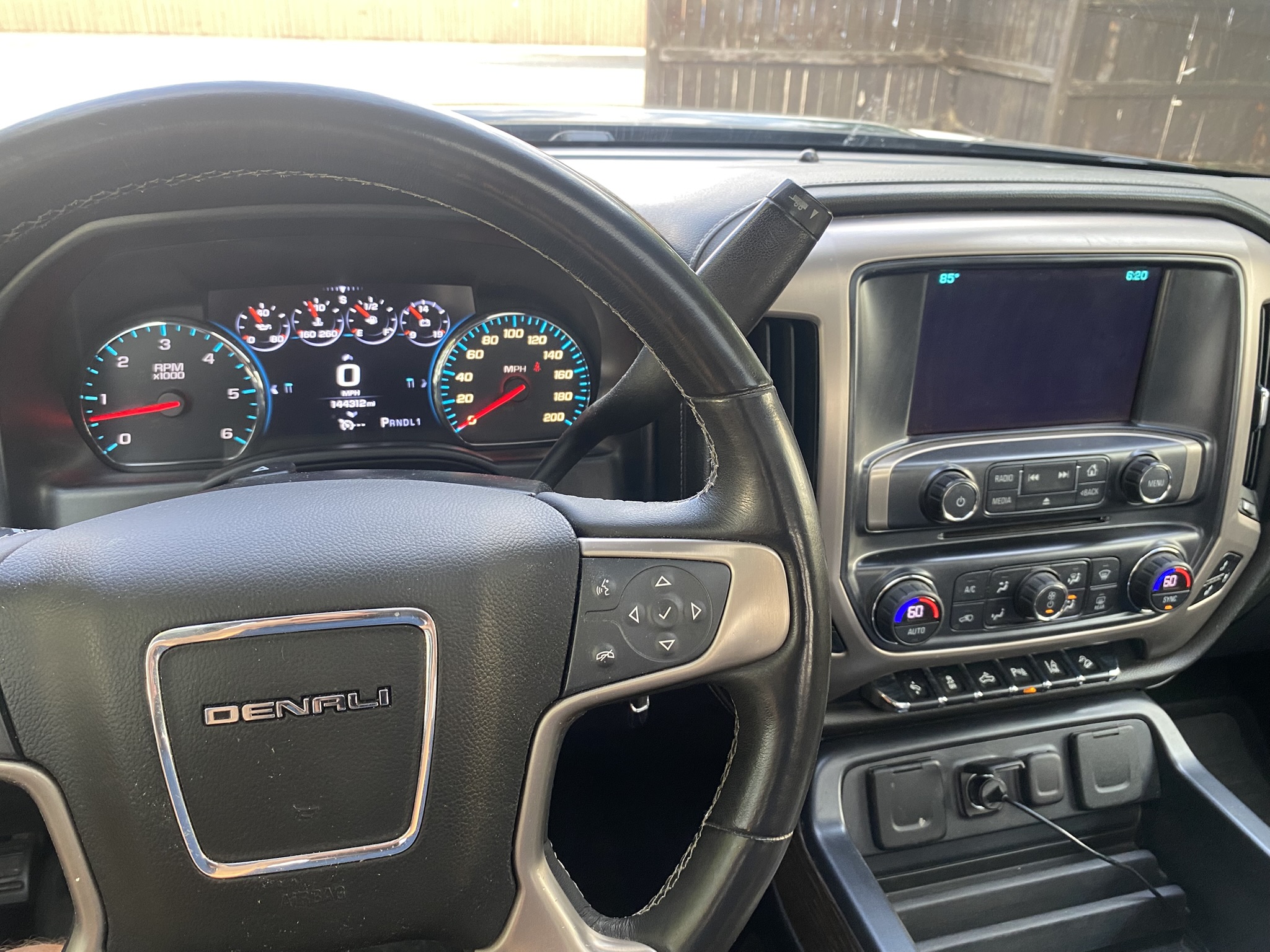 Used 2017 GMC Sierra 3500 Denali AWD/4WD image 9