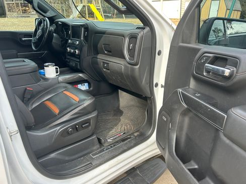 Used 2020 GMC Sierra 1500 AT4 w/ AT4 Premium Package AWD/4WD image 10