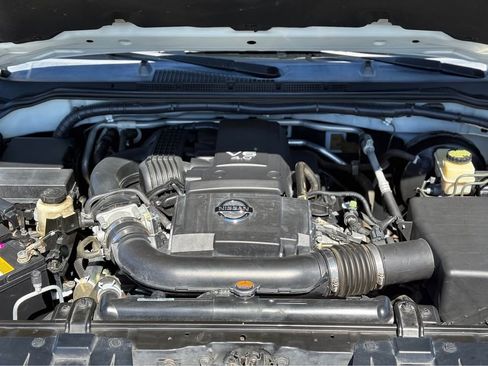 Used 2017 Nissan Frontier SV w/ SV Value Truck Package image 14