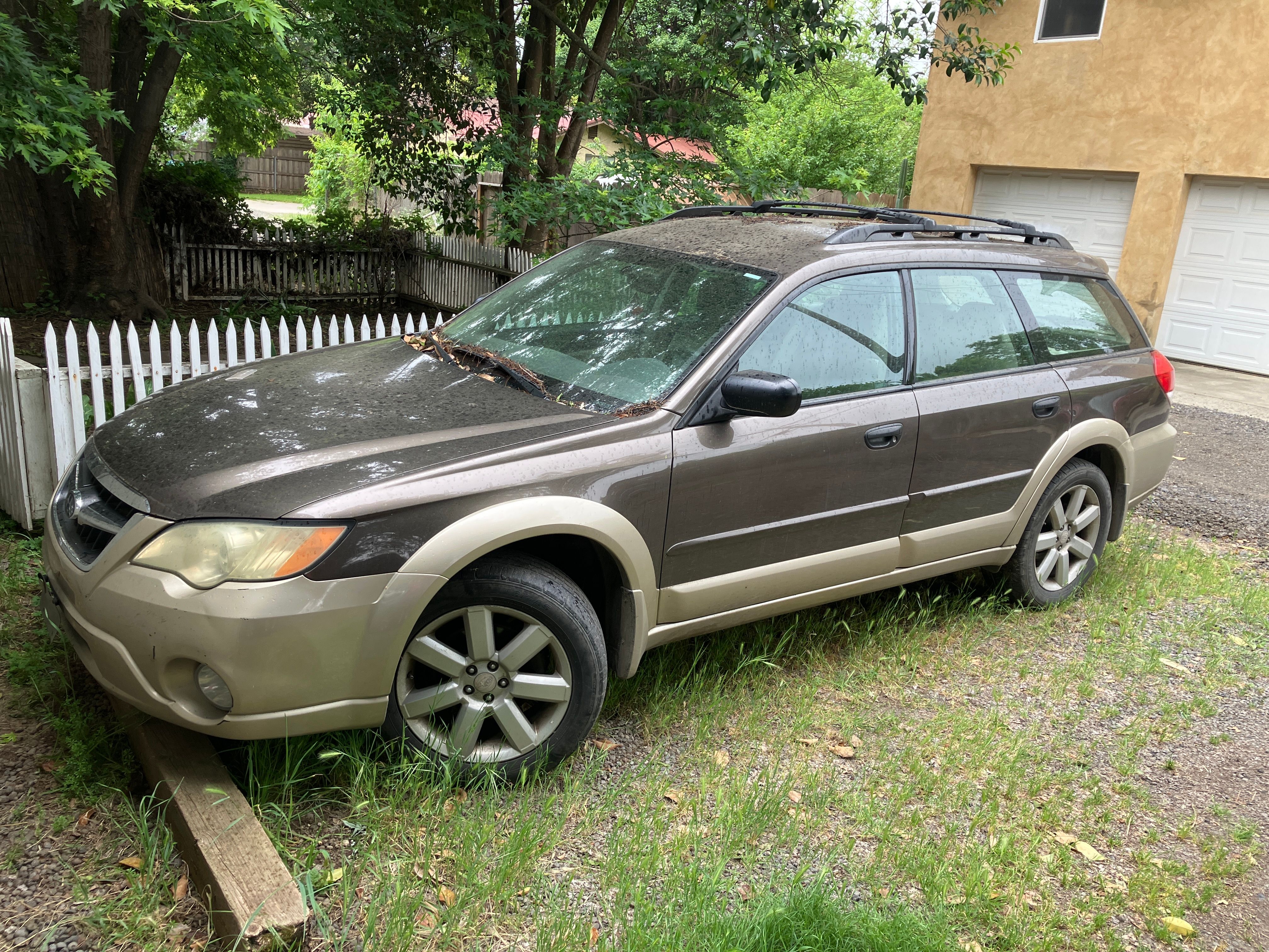 Used 2008 Subaru Outback 2.5i L.L. Bean AWD/4WD image 1
