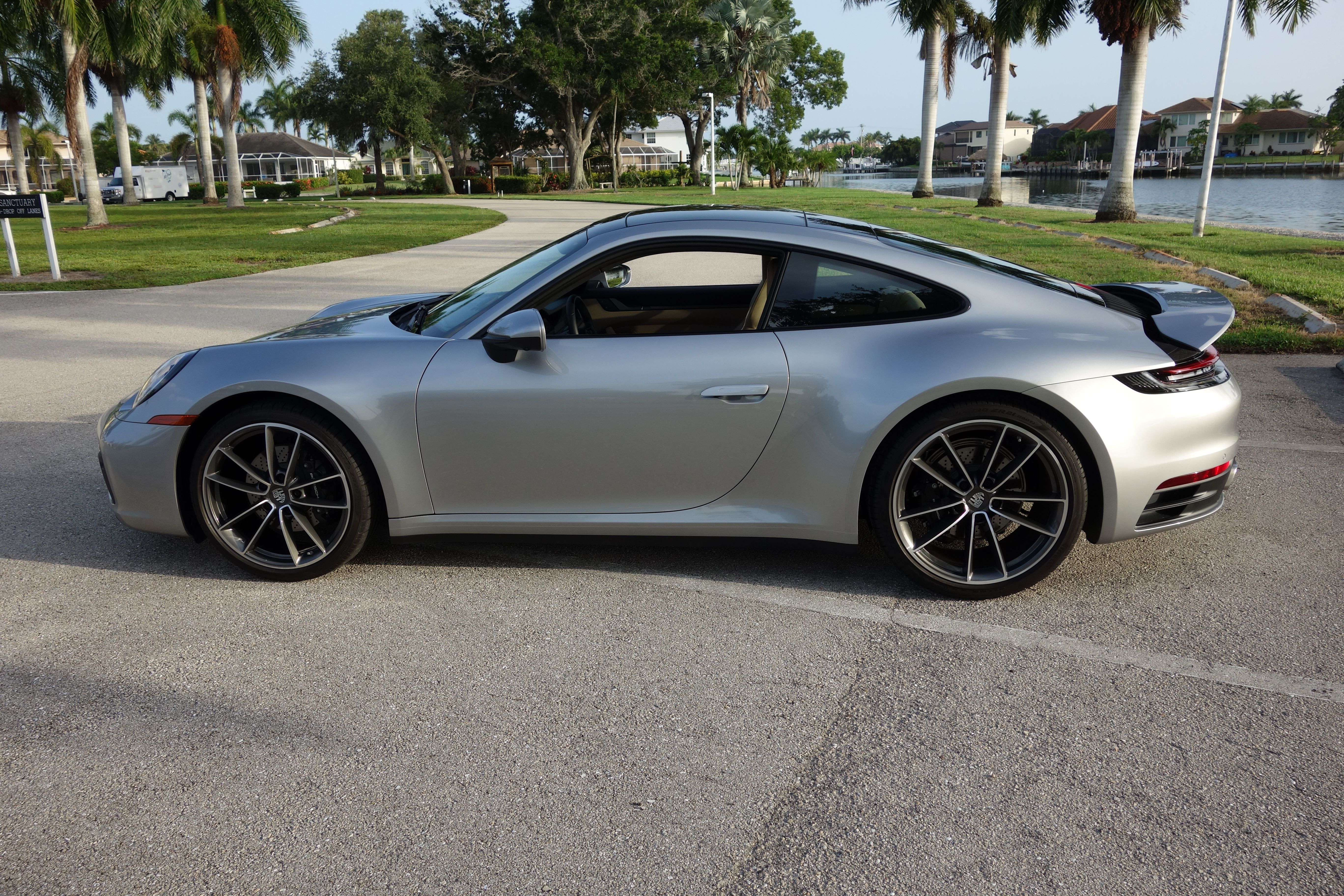 Used 2023 Porsche 911 Carrera image 9