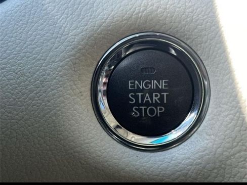 Used 2017 Lexus GX 460 Premium w/ Premium Package image 22