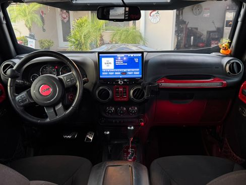 Used 2016 Jeep Wrangler Unlimited Sport w/ Quick Order Package 24S image 26