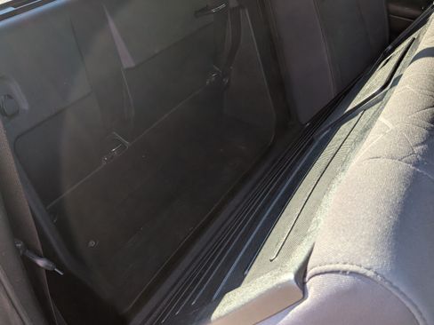 Used 2016 Toyota Tacoma TRD Off-Road image 21