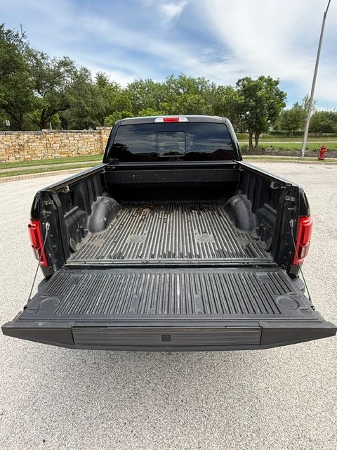 Used 2015 Ford F150 Platinum w/ Equipment Group 701A Luxury RWD image 23
