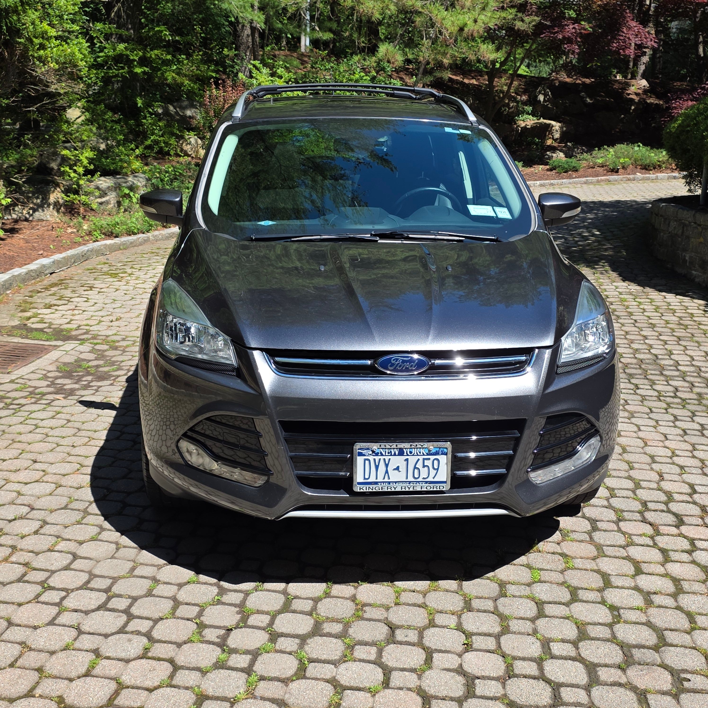 Used 2015 Ford Escape Titanium AWD/4WD image 4