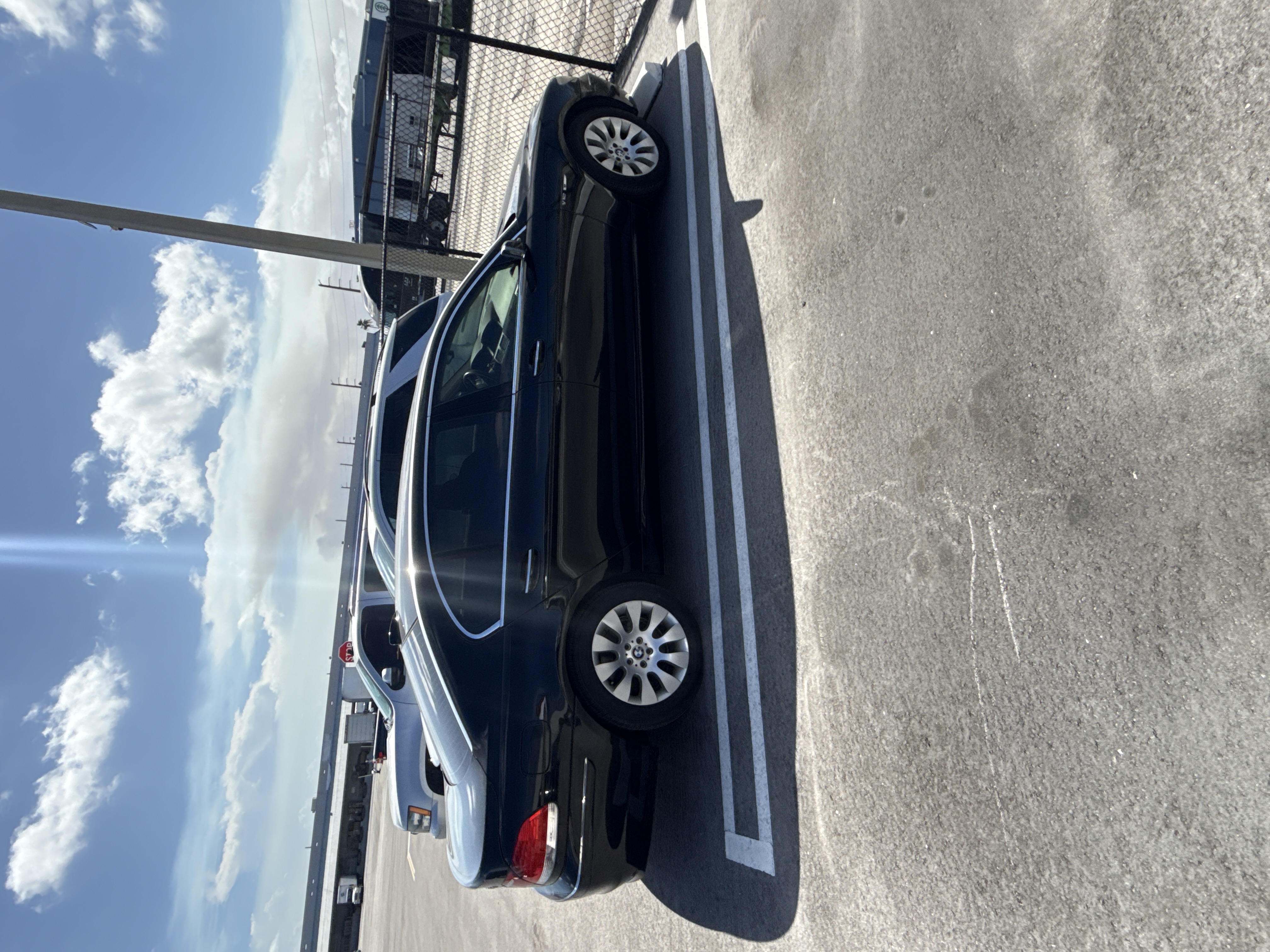 Used 2006 BMW 760Li RWD image 1