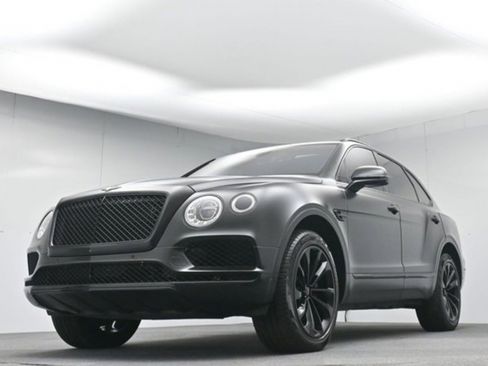 Used 2019 Bentley Bentayga AWD/4WD image 6