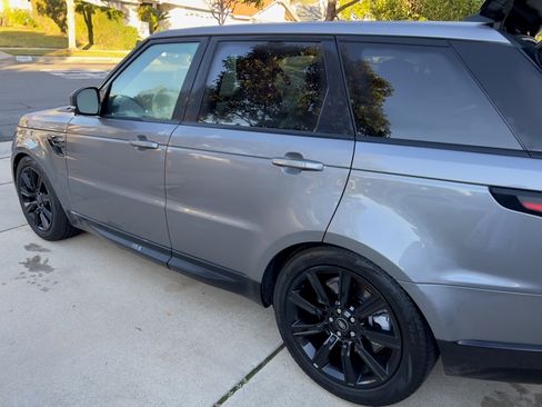 Used 2022 Land Rover Range Rover Sport HSE Silver Edition image 12