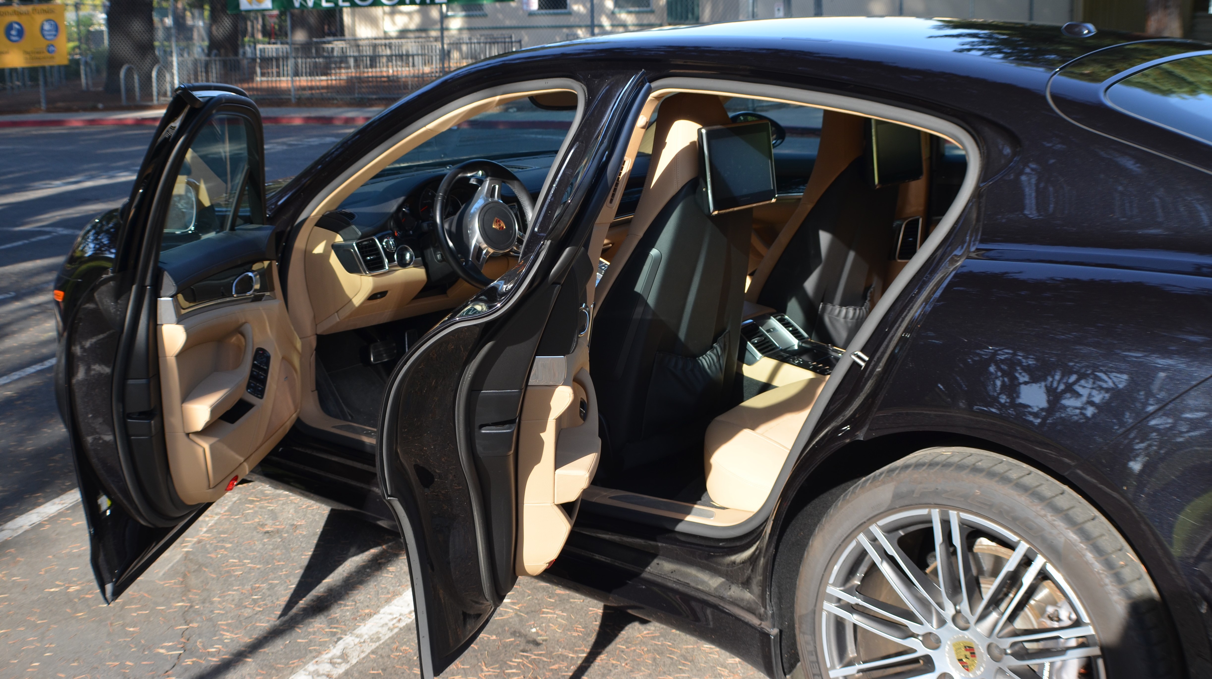Used 2016 Porsche Panamera 4 Edition AWD/4WD image 26