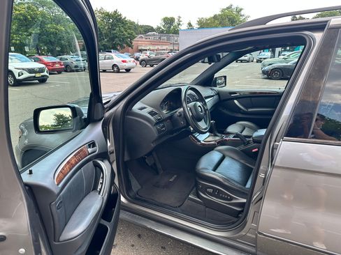 Used 2005 BMW X5 4.4i AWD/4WD image 6