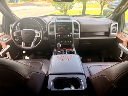 Used 2015 Ford F150 King Ranch w/ Equipment Group 601A Luxury image 4