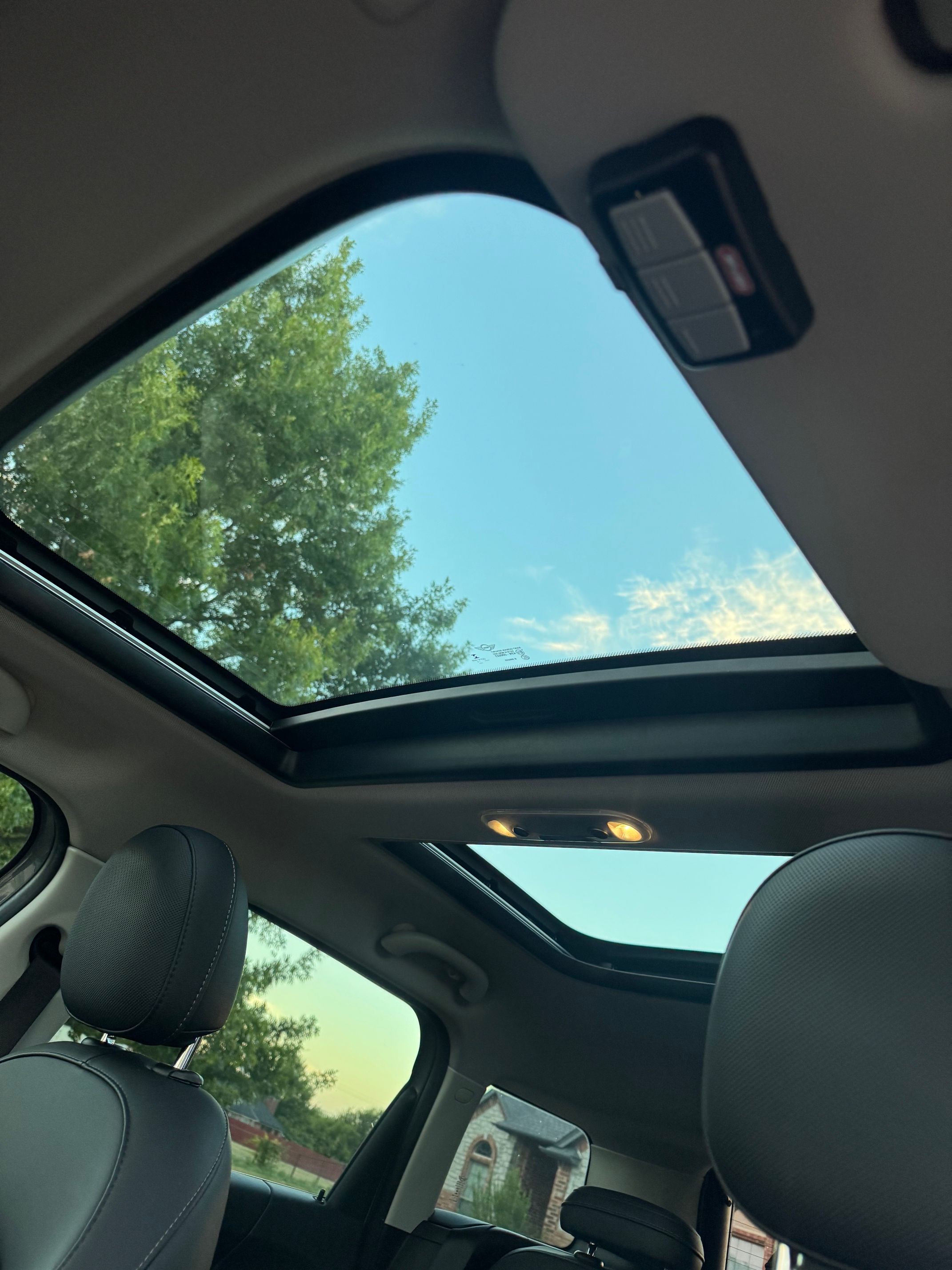 Used 2019 MINI Cooper Countryman FWD image 17