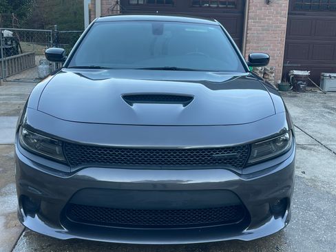 Used 2022 Dodge Charger R/T w/ Harman/Kardon Audio Group image 4