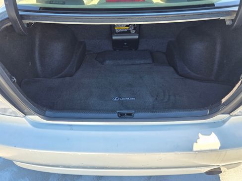 Used 2002 Lexus IS 300 image 14