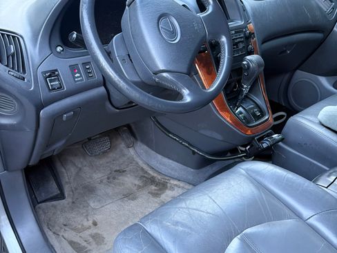 Used 2000 Lexus RX 300 4WD image 5