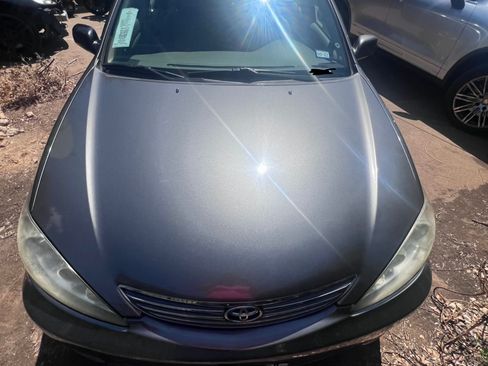 Used 2006 Toyota Camry XLE FWD image 8