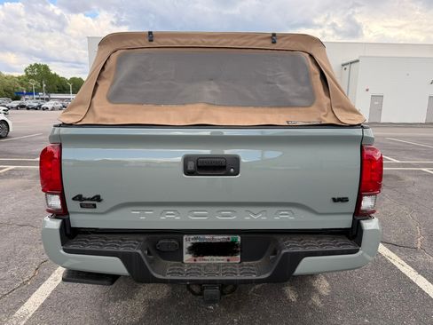 Used 2022 Toyota Tacoma SR5 w/ Trail Edition AWD/4WD image 9
