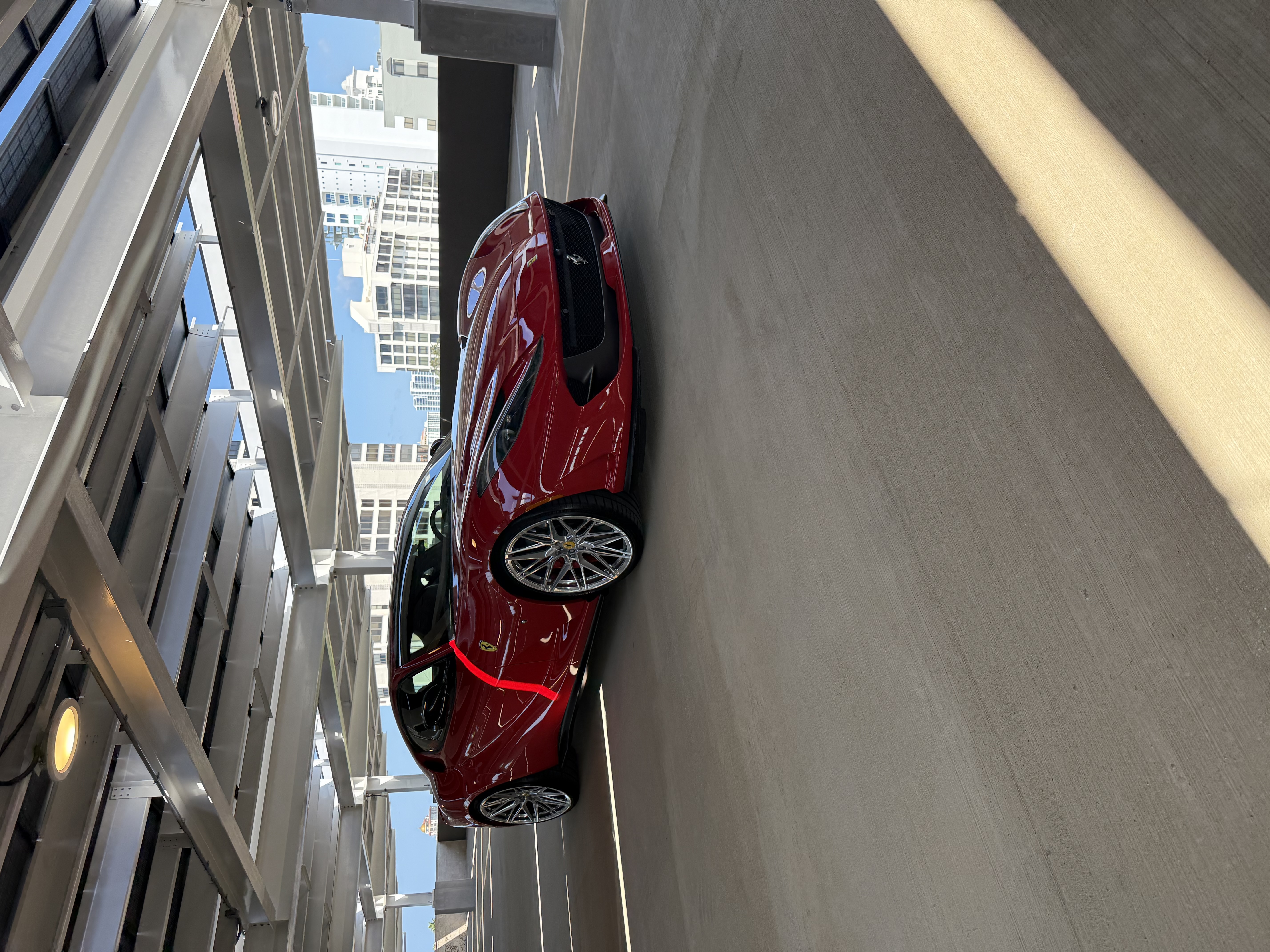 Used 2019 Ferrari 812 Superfast RWD image 13