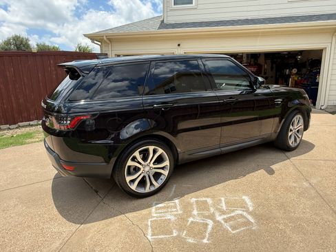 Used 2019 Land Rover Range Rover Sport SE AWD/4WD image 6