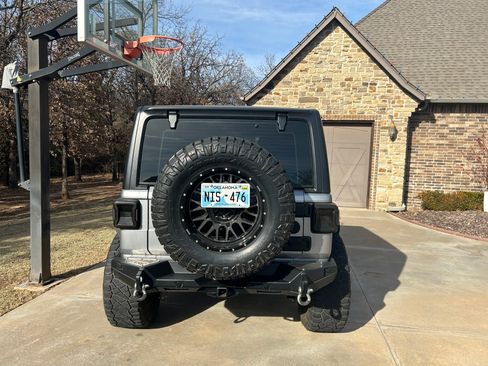 Used 2020 Jeep Wrangler Unlimited Sport image 5