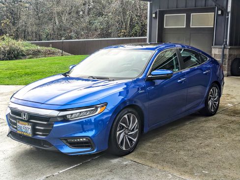 Used 2019 Honda Insight Touring image 2