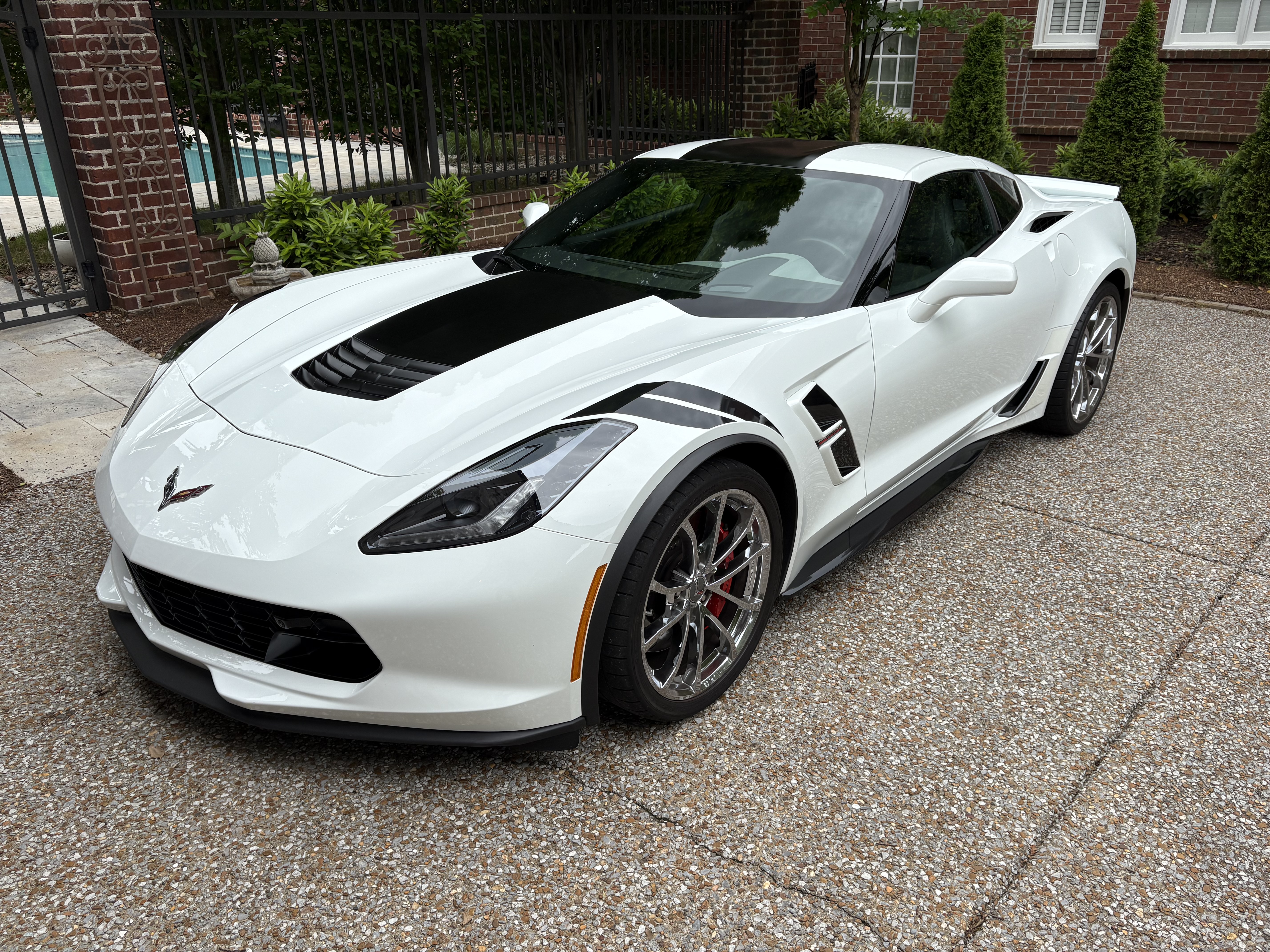 Used 2019 Chevrolet Corvette Grand Sport RWD image 6