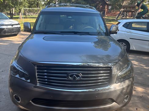 Used 2014 INFINITI QX80 4WD w/ Theater Package image 8