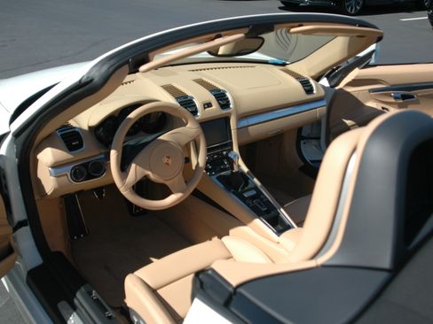 Used 2013 Porsche Boxster image 2