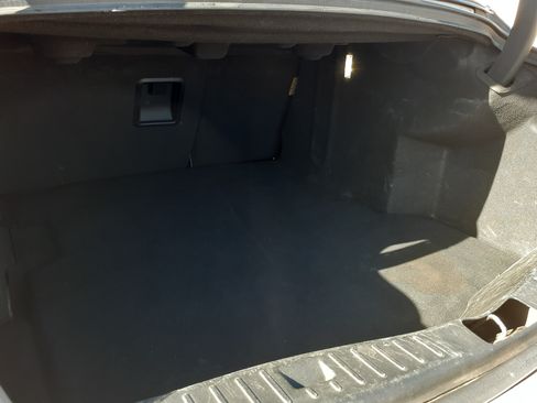 Used 2016 Lincoln MKZ image 16