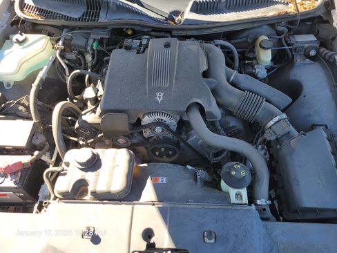 Used 2003 Lincoln Town Car Cartier image 12