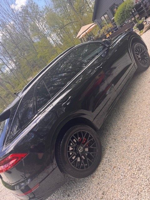 Used 2019 Audi Q8 Premium AWD/4WD image 5