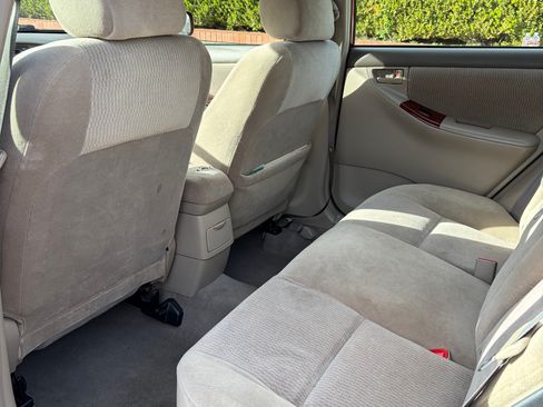 Used 2006 Toyota Corolla LE image 14