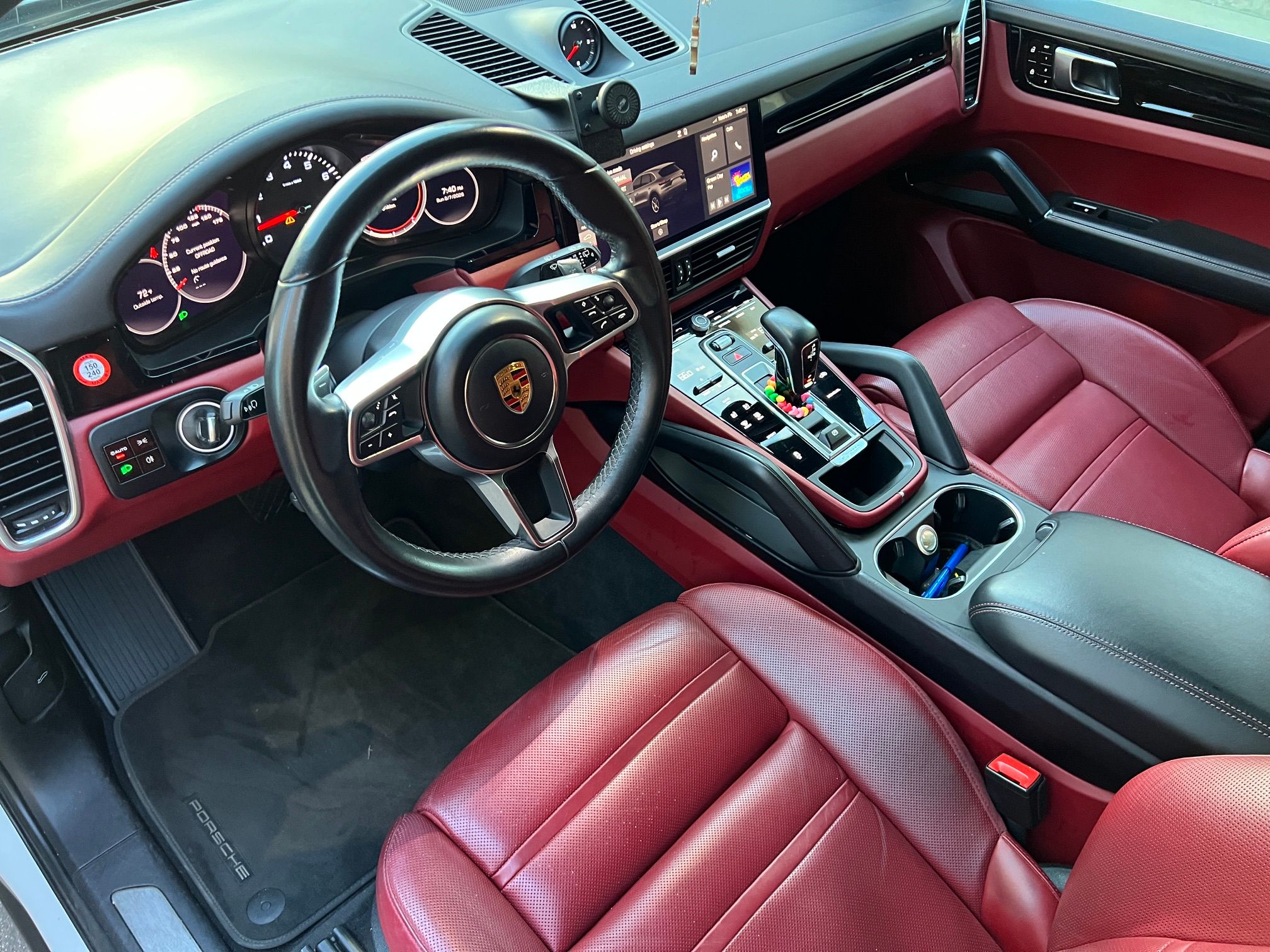 Used 2021 Porsche Cayenne AWD/4WD image 18