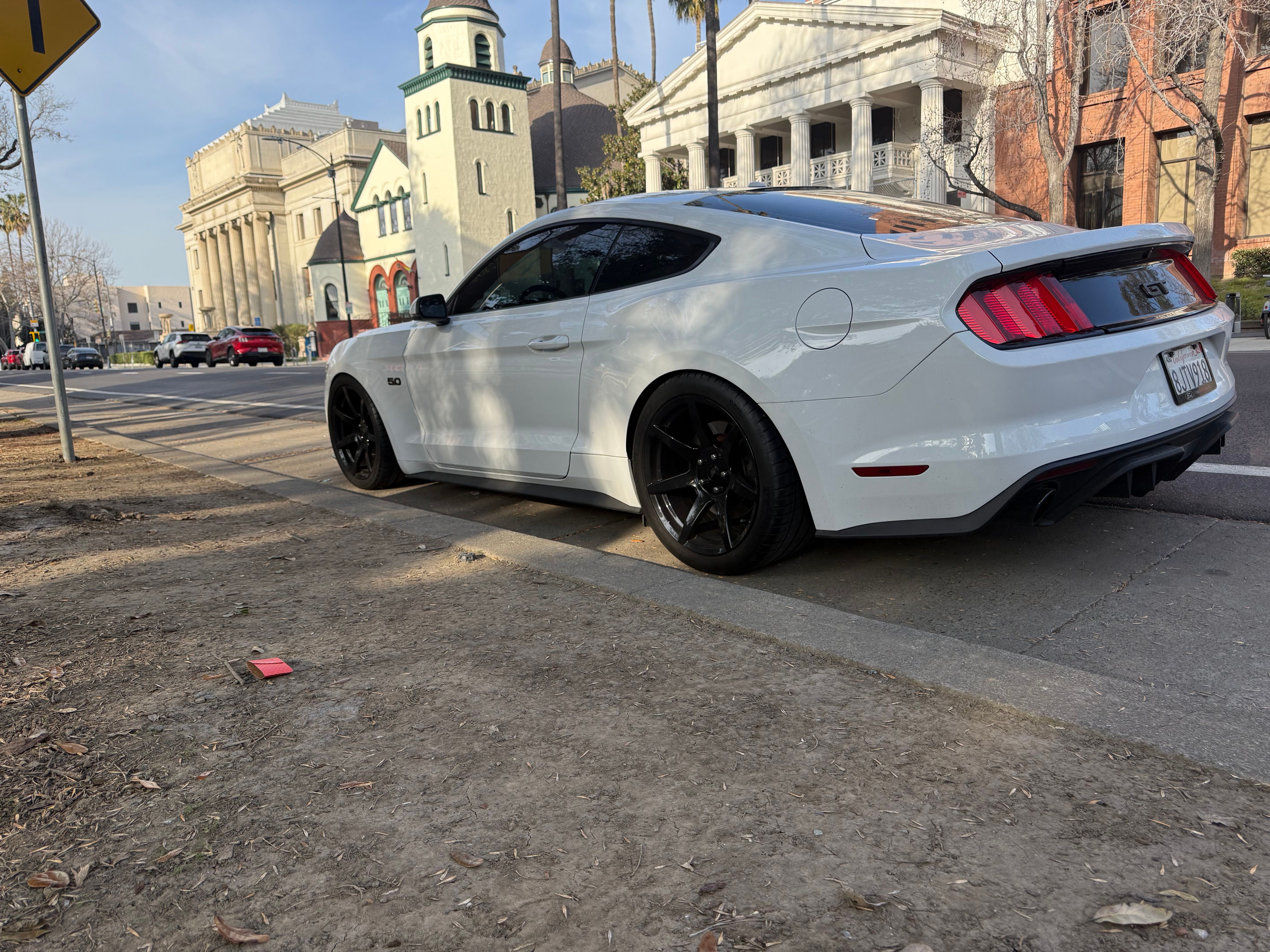 Used 2015 Ford Mustang GT Premium w/ GT Performance Package RWD image 16
