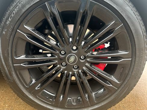 Used 2024 Land Rover Range Rover Sport Dynamic SE image 14