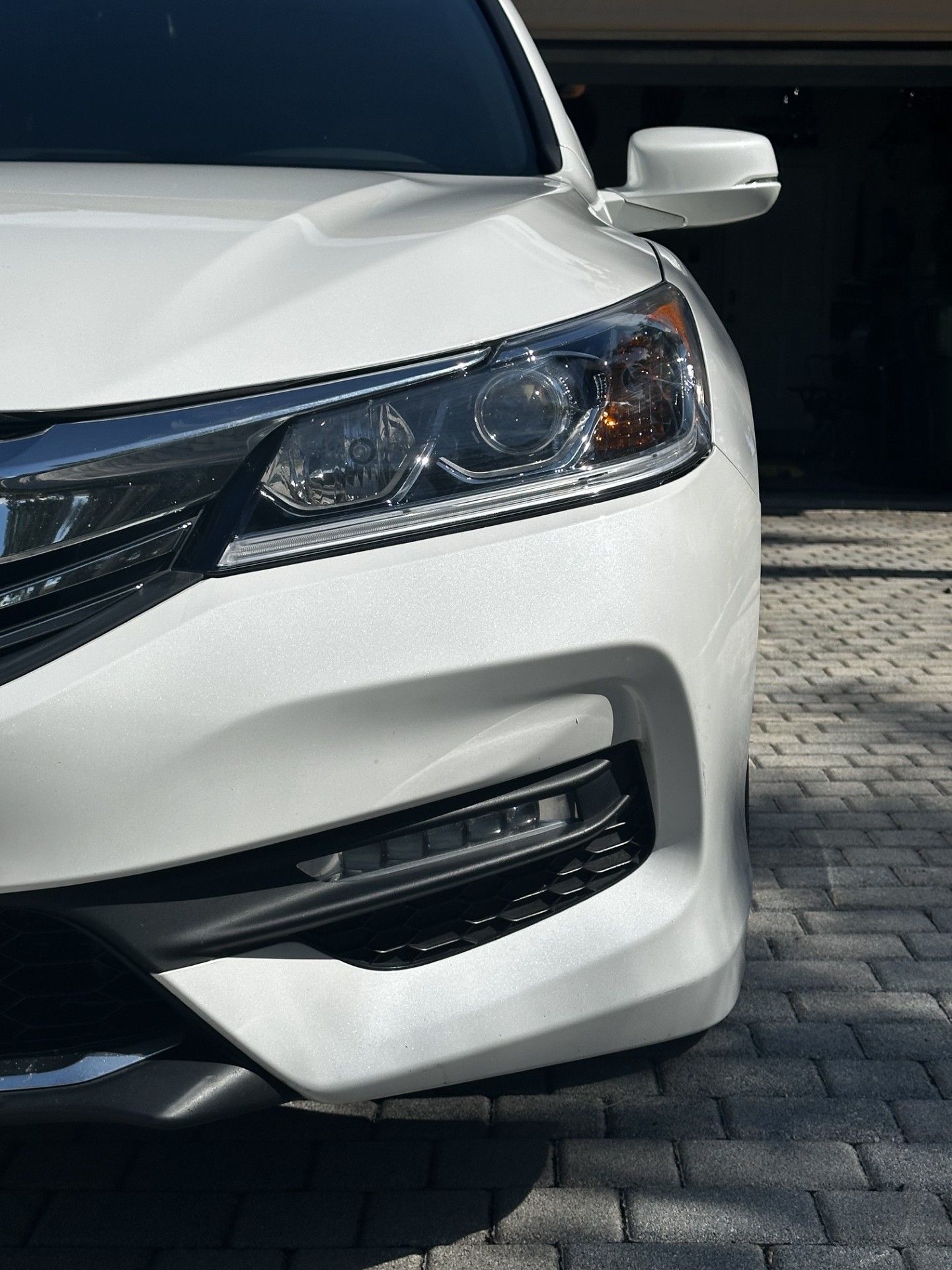 Used 2016 Honda Accord EX image 17