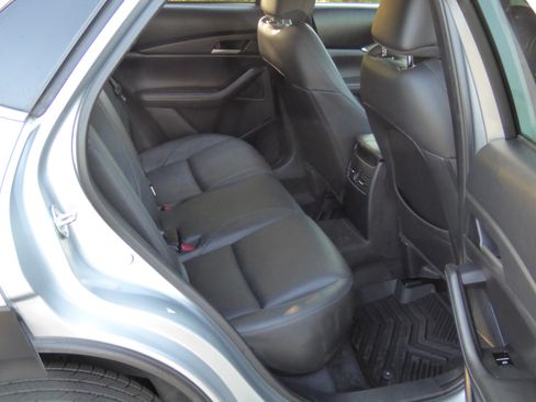 Used 2021 MAZDA CX-30 AWD 2.5 S w/ Select Package image 23