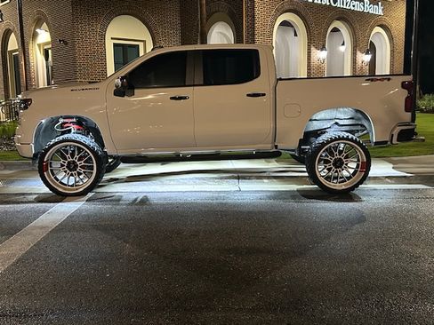 Used 2025 Chevrolet Silverado 1500 RST w/ Redline Edition image 1